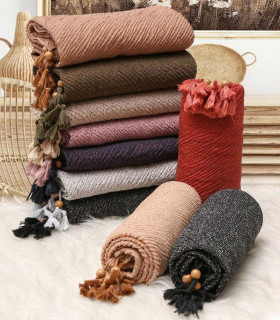 ۱. فروشگاه شال و روسری ساچلی، غرب تهران